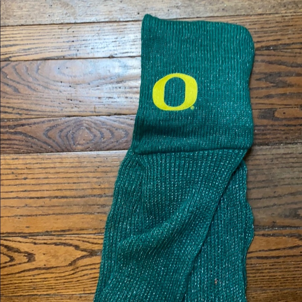 Oregon hood scarf